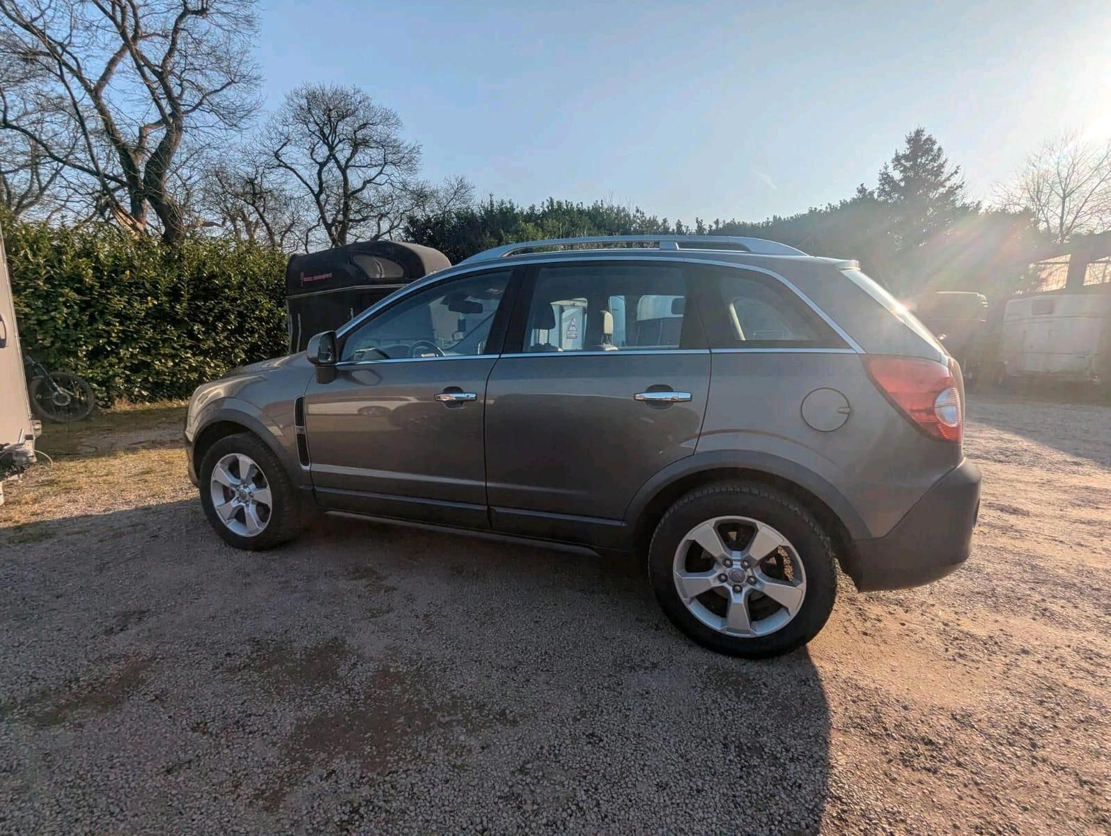 Opel Antara