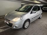 Renault Clio 1.2 16V Emotion - Renault Clio Emotion