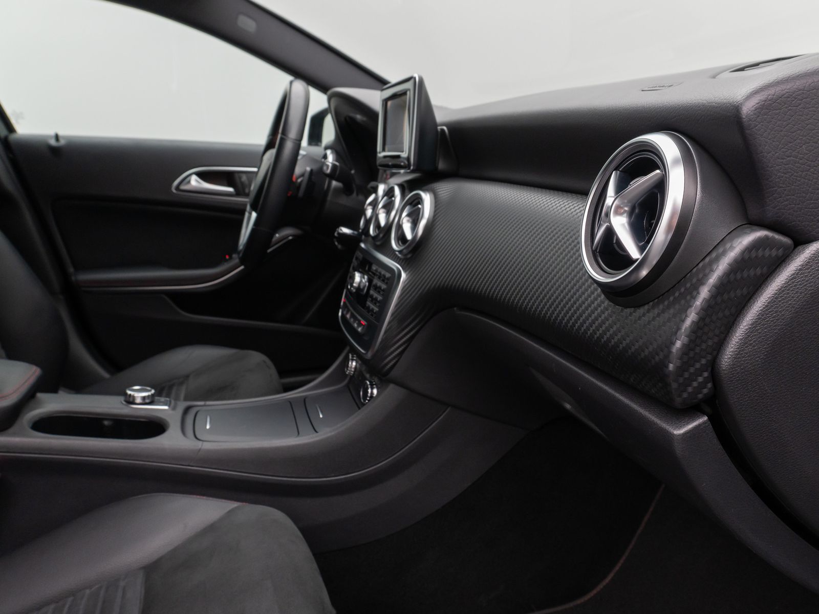 Fahrzeugabbildung Mercedes-Benz A 200 AMG Sport Kamera BiXenon Tempomat Alcantar