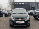 Chevrolet Spark LT Klimaanlage/Teilleder - Chevrolet Spark mit Benzin-Antrieb