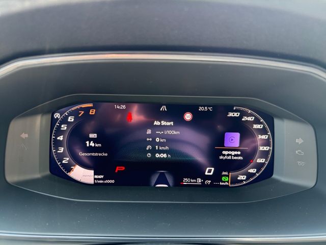 Leon Sportstourer 1.5 eTSI Matrix Sennheiser Pan