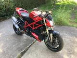 Ducati 848 Streetfighter - DUCATI 848