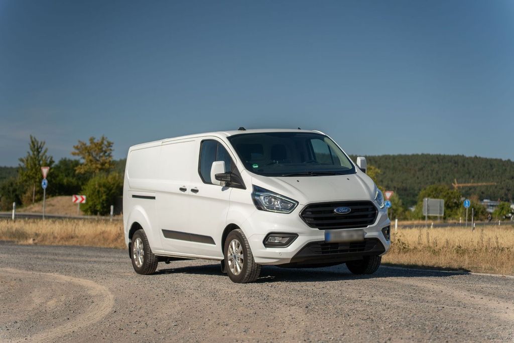 Image of Ford Transit Custom