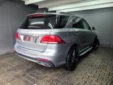 Mercedes-Benz GLE 350 d 4M, AMG LINE, PANO, DISTRONIC, 360°AHK - silberne Mercedes-Benz GLE-Klasse