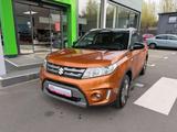 Suzuki Vitara 1.6 Club 4x2 NAVI, KAMERA, Sitzheizung - Suzuki Vitara: Club