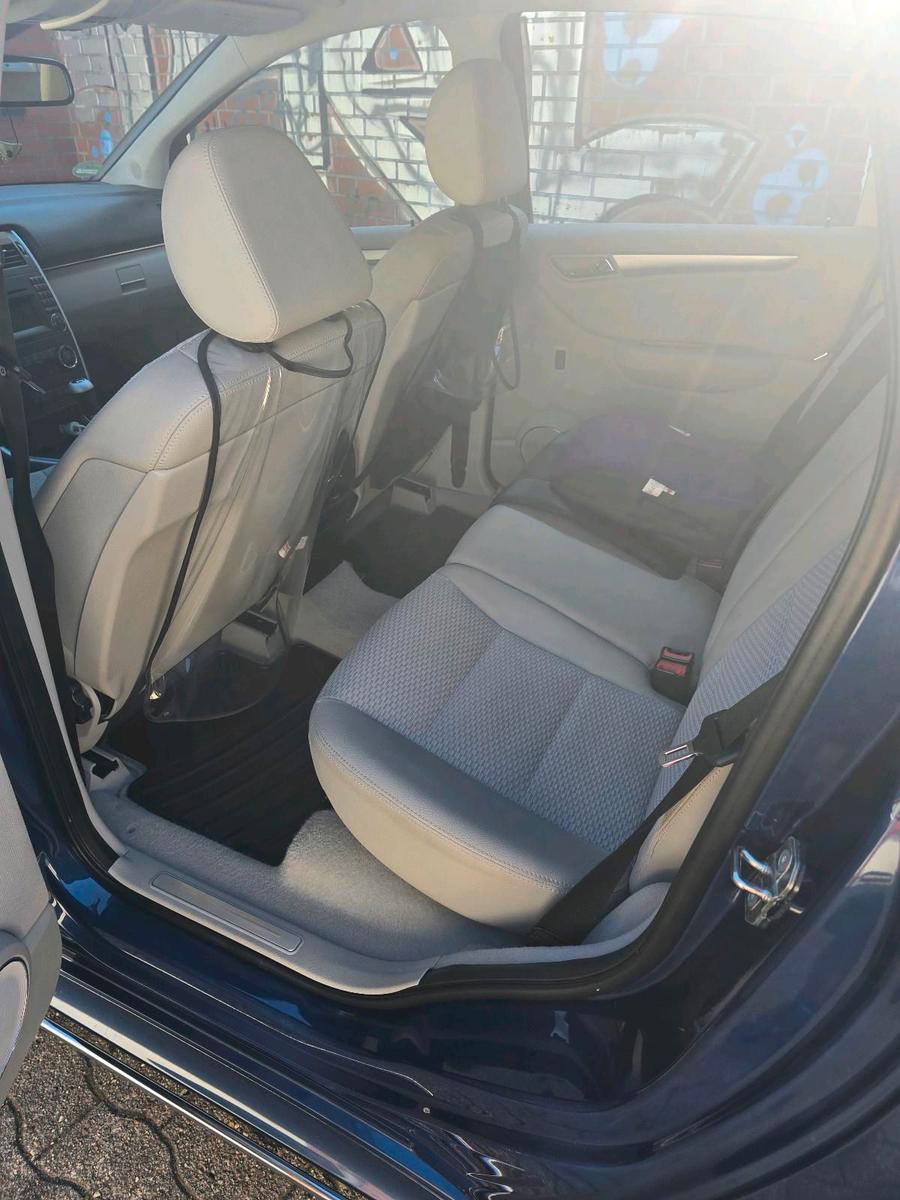 Mercedes-Benz B170 2009 — photo 6