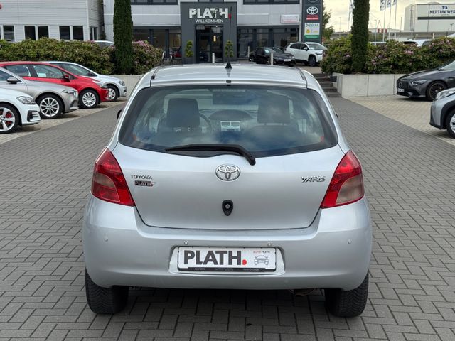 Toyota Yaris  Sol