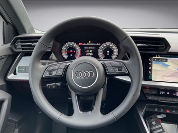 Audi A3 Sportback 35 TFSI S line LED NAVI PLUS MFL 2.