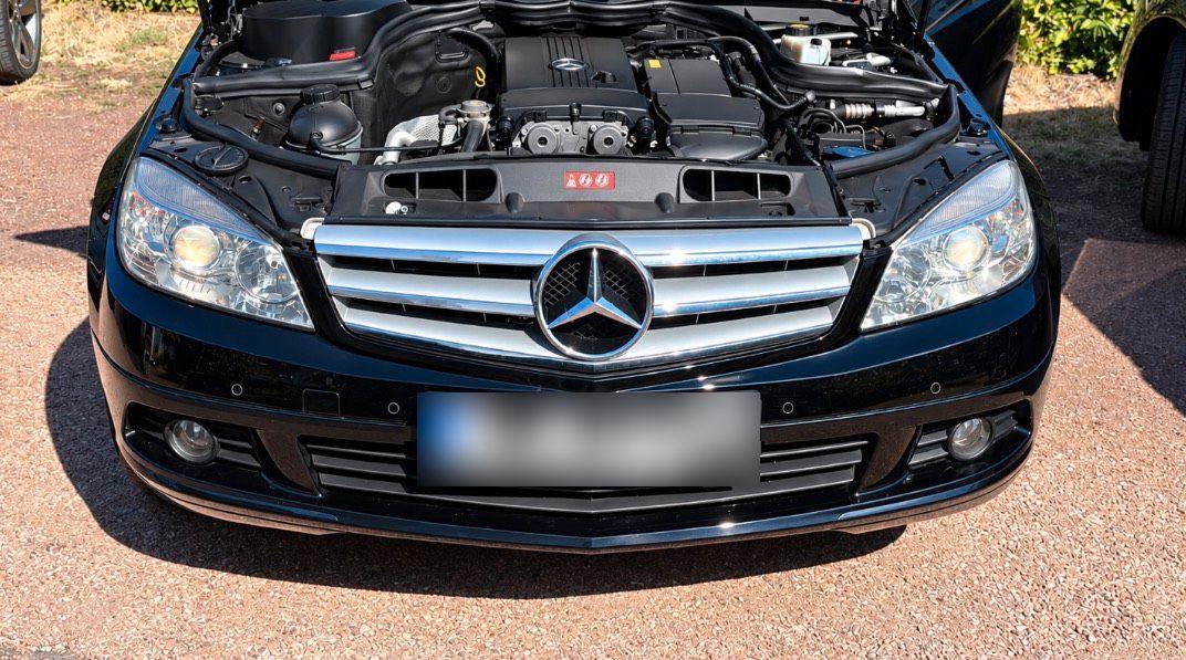 Mercedes-Benz C180 2009 — engine 156 HP (115kW)