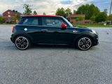 MINI John Cooper Works JCW  - LED - NAVI - Automatik - mit Benzin-Antrieb: Grün, Kleinwagen