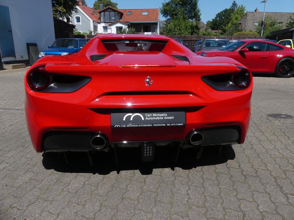 Ferrari 488 Spider