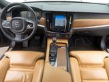 Volvo V90 Cross Country Pro AWD - Volvo mit Diesel-Antrieb: Kombi, Automatik