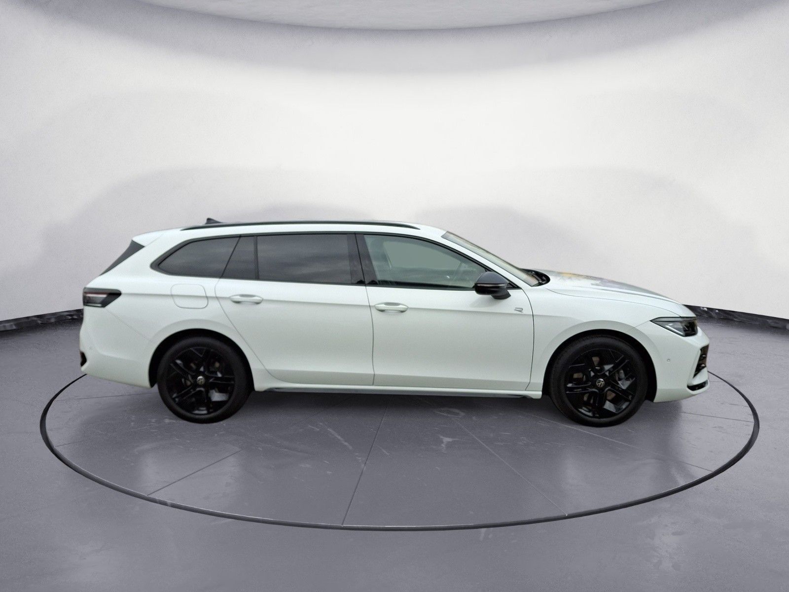 Volkswagen Passat - Bild 6