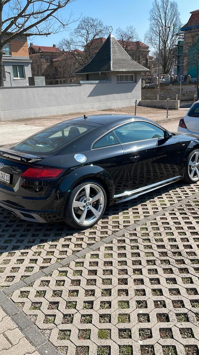 Audi TT 45 TFSI S tronic quattro Coupe -