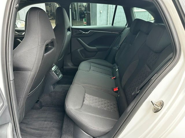 Scala Style KAMERA,LED;PDC;KESSY;CARPLAY
