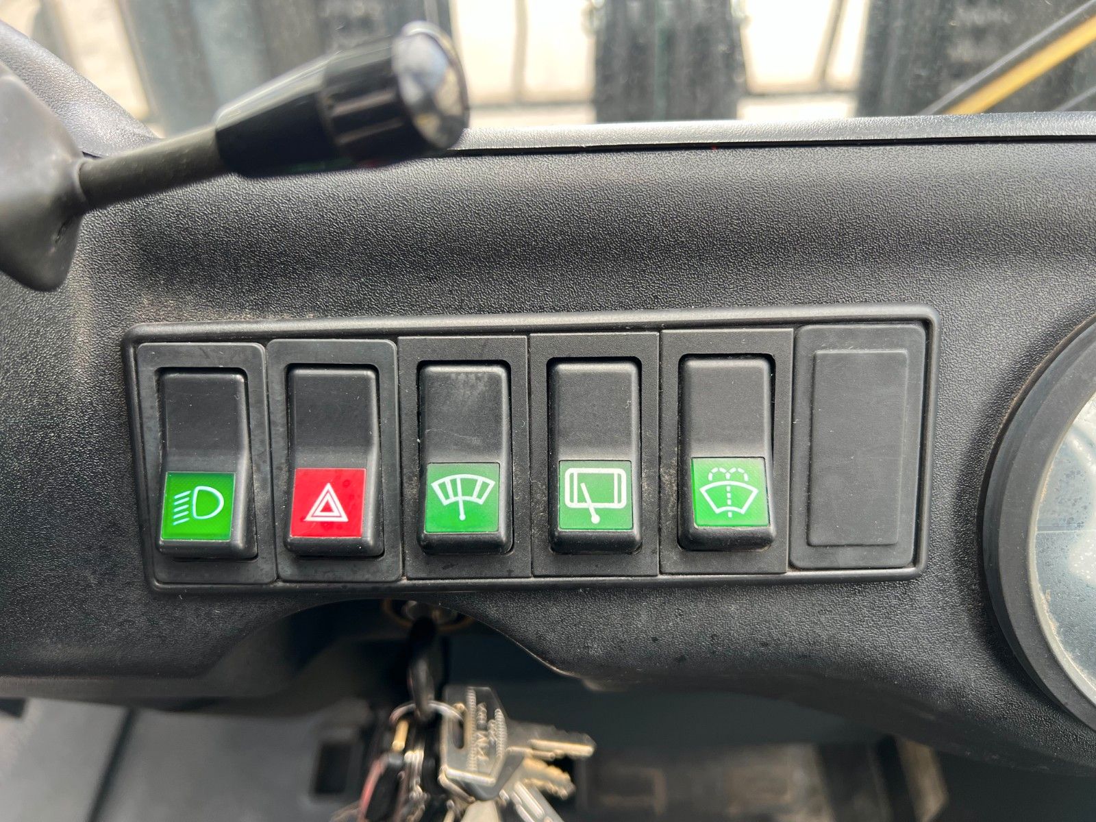 Fahrzeugabbildung Linde H80D-03 /900 / 4,5m / 4.043h / Verstellgerät SS