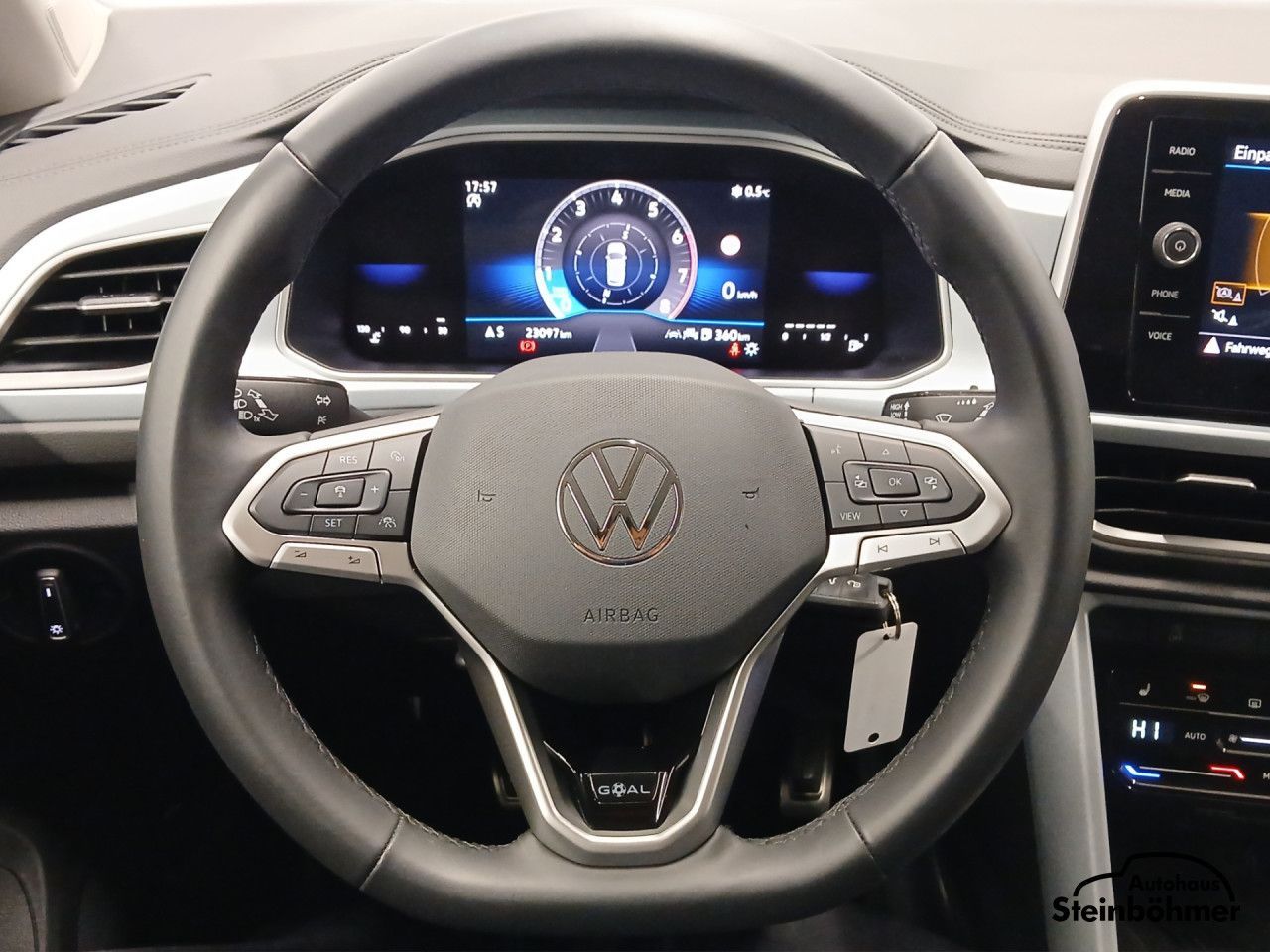 Volkswagen T-Roc - Bild 17