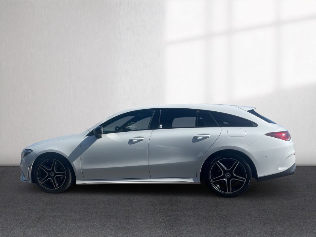 Mercedes-Benz CLA 220 Shooting Brake — fotografia 2