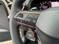 CUPRA Leon ST VZ 2.0 TSI  DSG 4D PANO AHK MATRIX 5JGAR bei Autohaus Landmann & Maier OHG