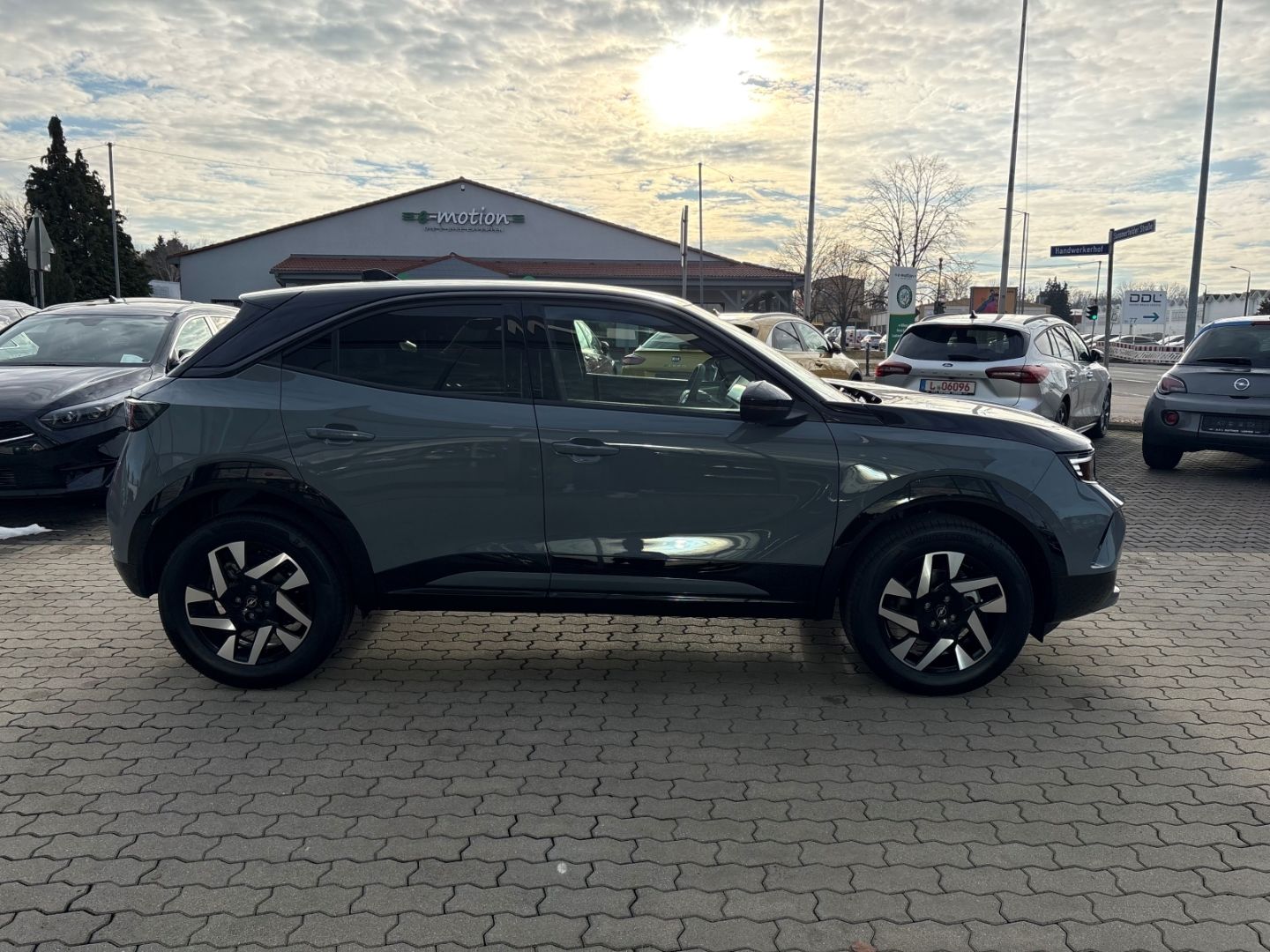 Fahrzeugabbildung Opel Mokka GS LED Apple CarPlay Android Auto Klimaaut