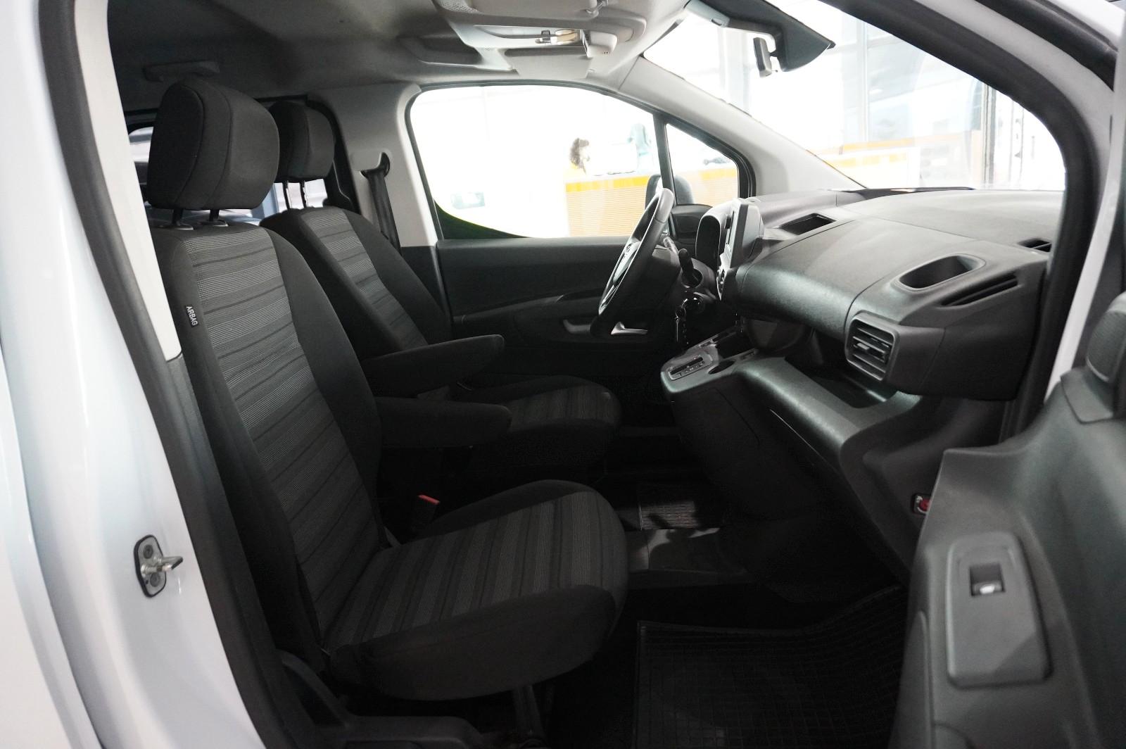 Opel Combo-e LIFE EDITION 11KW KLIMA/PDC/TEMP./DAB+