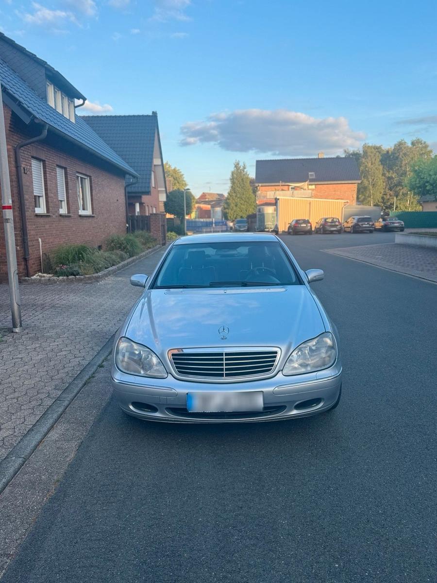 Mercedes-Benz S 320