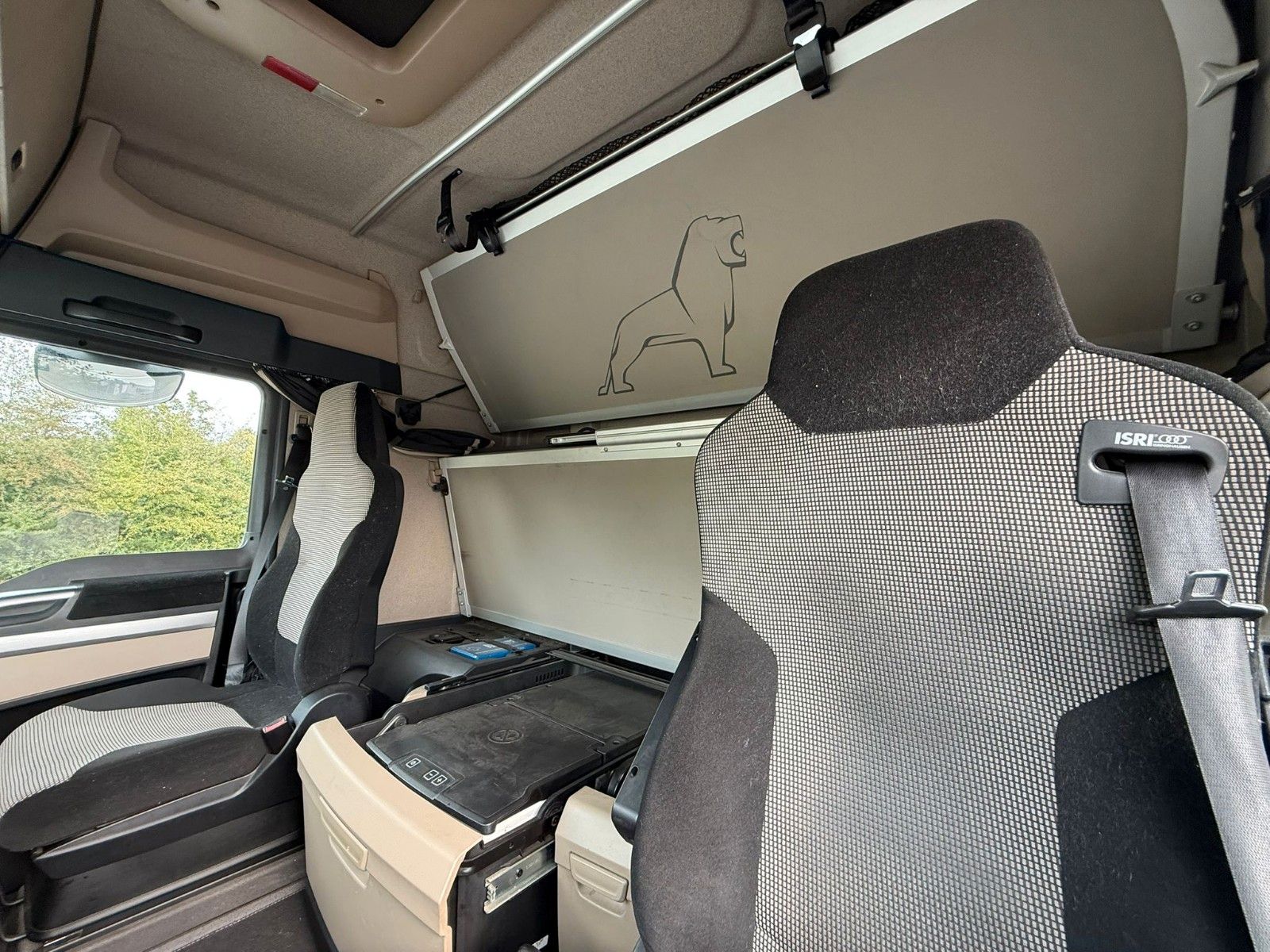 Fahrzeugabbildung MAN TGX 18.460 4x2 Retarder 2x Tank