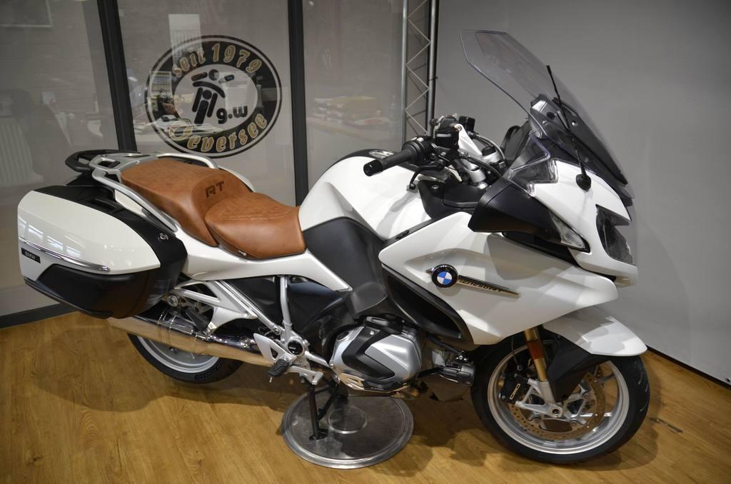 BMW R 1250 RT 3 Pakete/Audio/Garantie