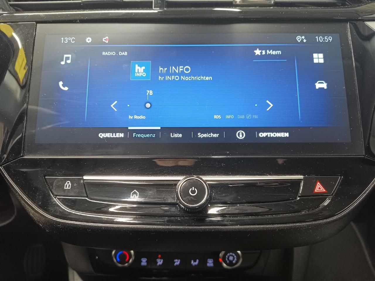 Fahrzeugabbildung Opel Corsa F// Klimaanlage, Audio-Multimedia, PDC, RF