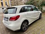 Mercedes-Benz B 200 DCT - - Mercedes-Benz B 200 Gebrauchtwagen in Augsburg