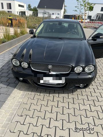 Jaguar Limousine