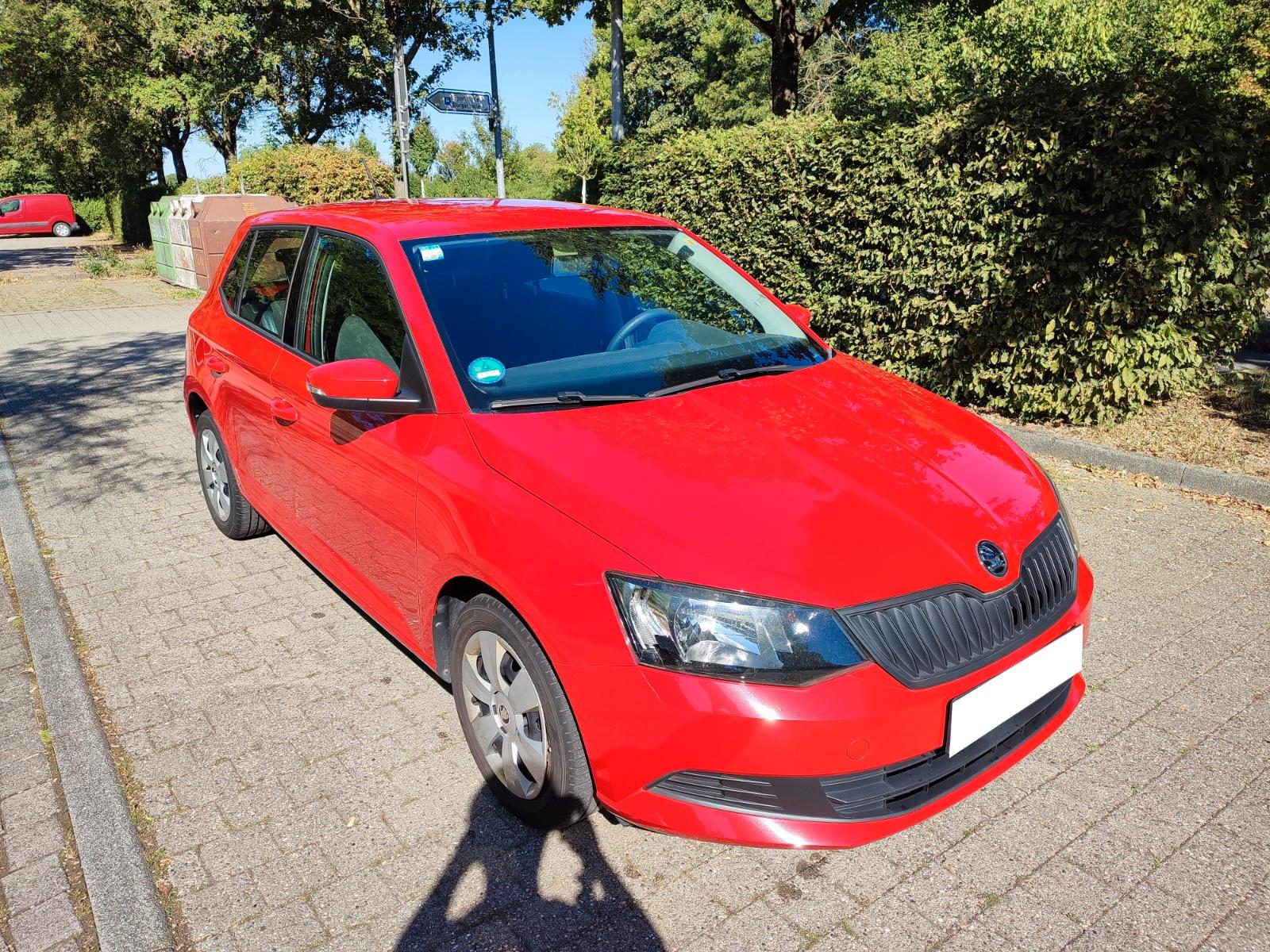 Skoda Fabia 1.0l MPI 44kW Cool Ed. **SERVICE NEU**