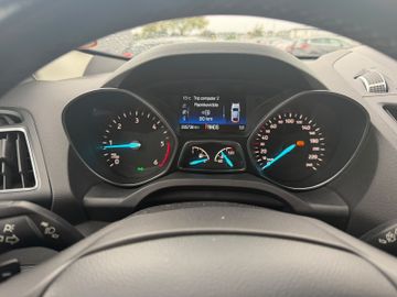 Ford Kuga - 10