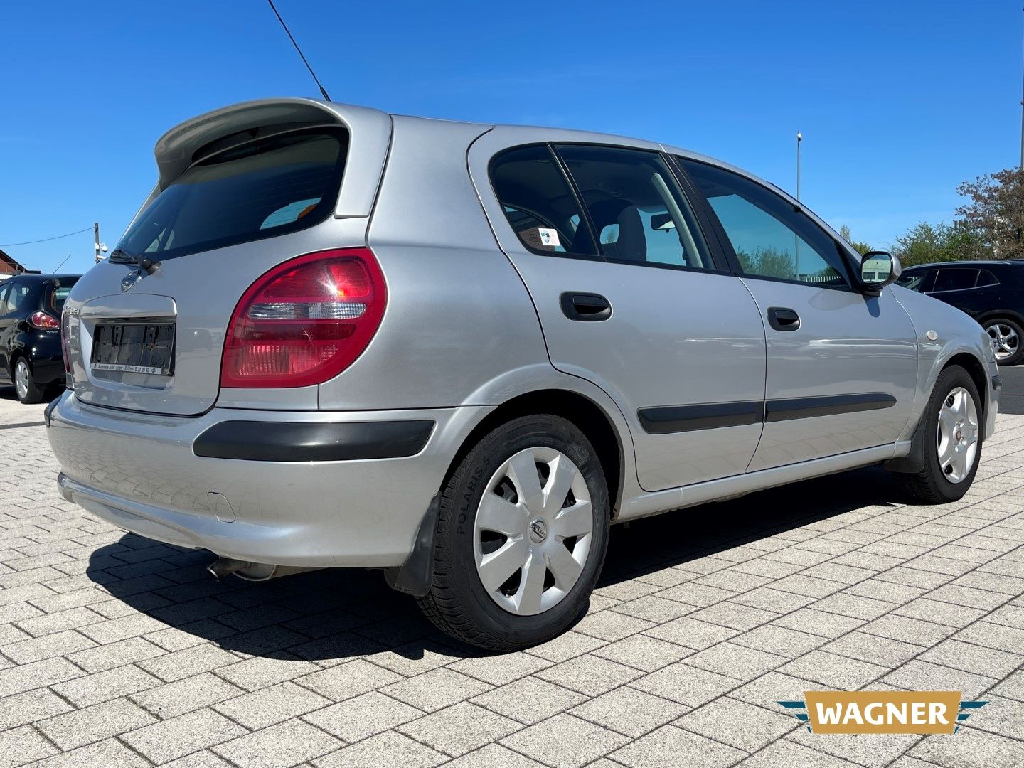 Fahrzeugabbildung Nissan Almera Comfort Klimaanlage 1 - Hand