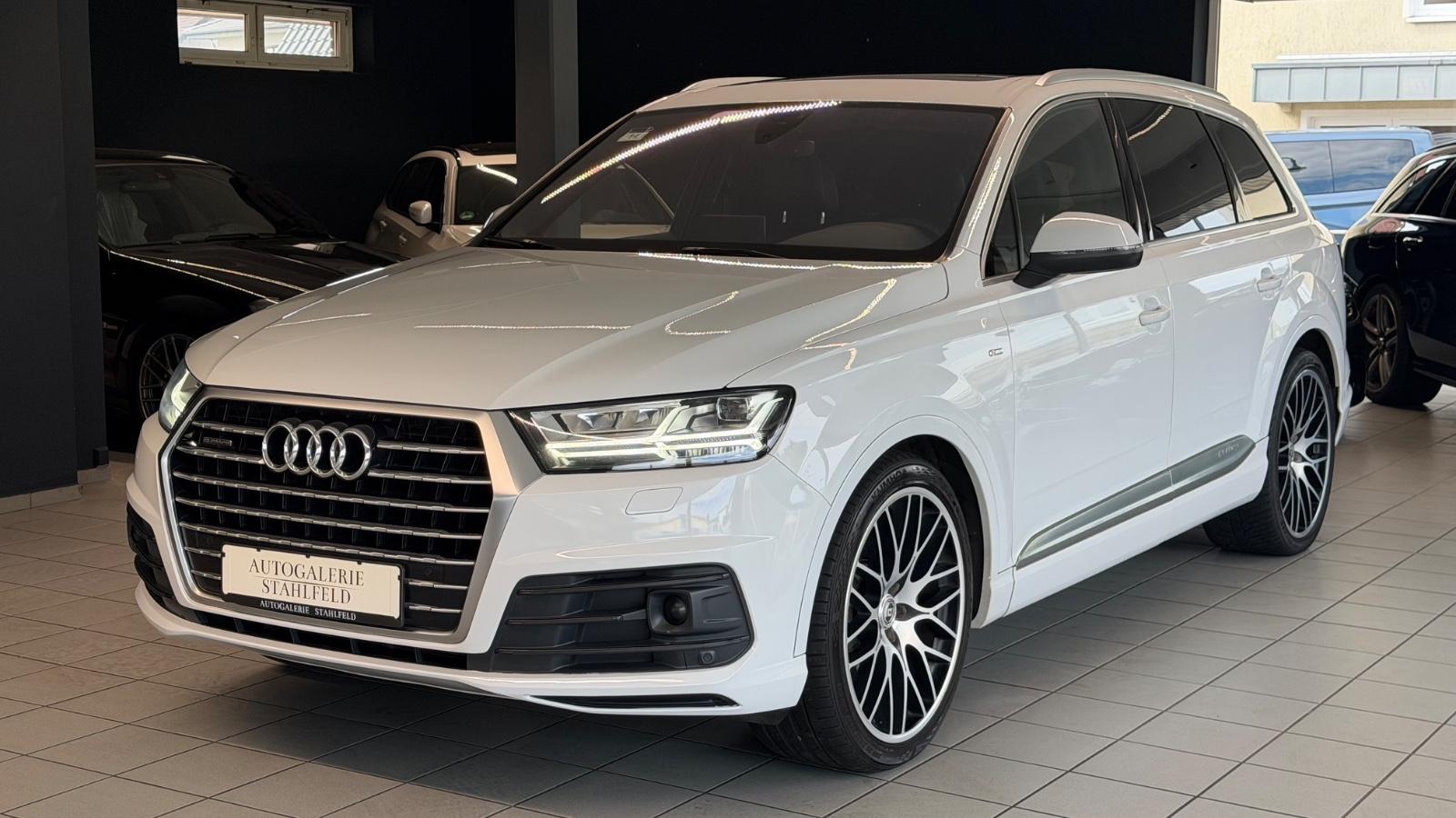 Audi Q7 3.0 TDI quat 7-Sitz/S-Line/LED/BOSE/HALENKUNG
