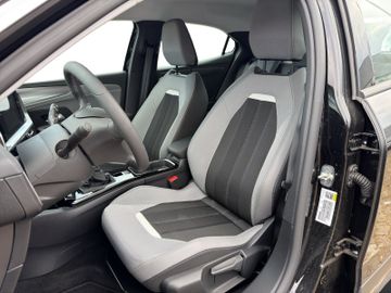 Opel Mokka Elegance 1.2 Turbo Navi+SHZ+LHZ+LED+RFK+LM