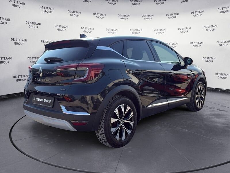 Other Renault Captur Captur 1.6 E-Tech full hybrid Tec imagem 2