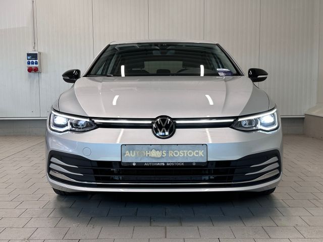 Golf VIII Move 1.0 eTSI DSG LED PDC ACC SHZ