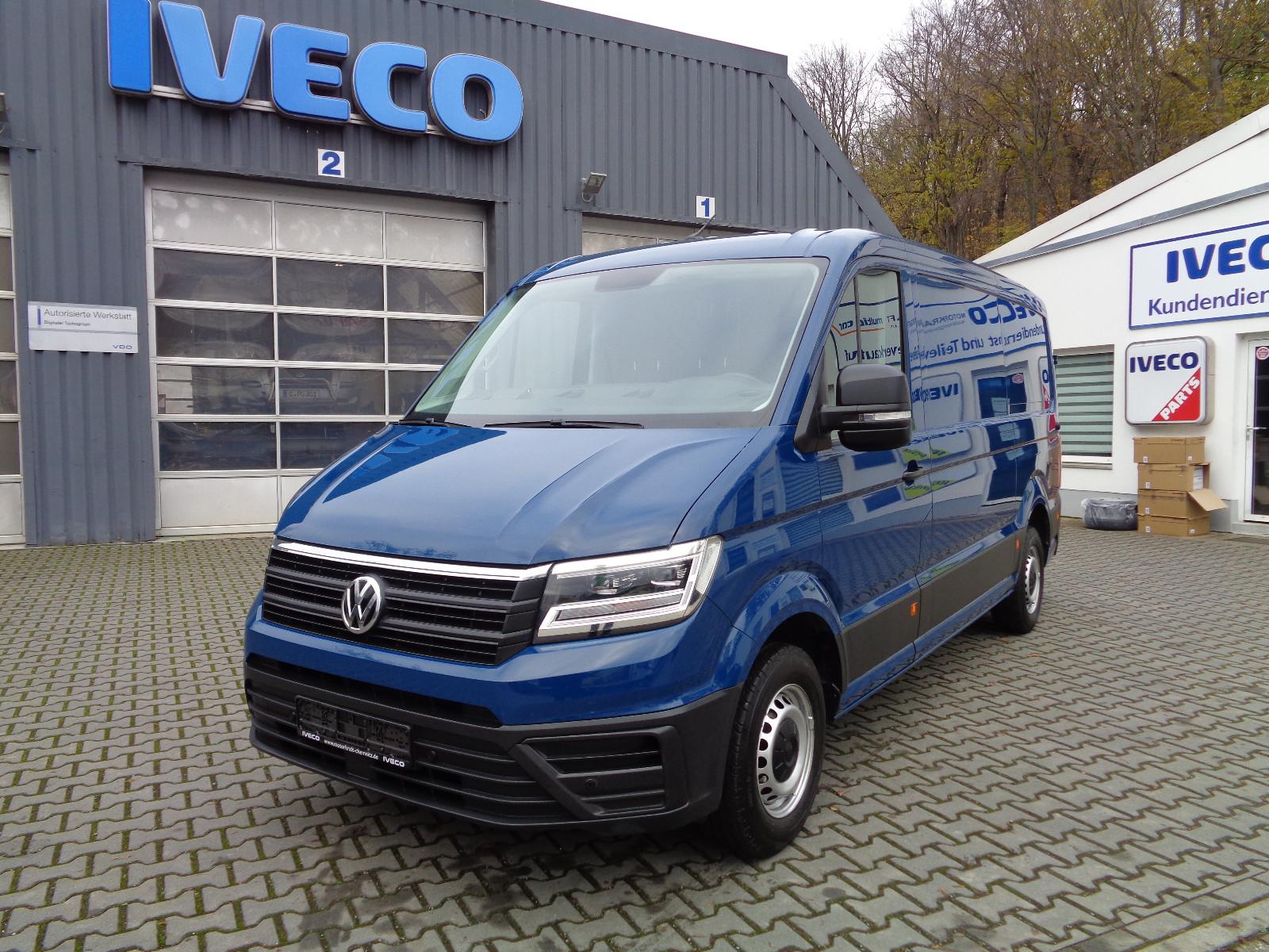 Volkswagen Crafter 35 DSG-LED mittellang Werkstattregal