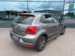 Fahrzeugabbildung Volkswagen Polo 1.0 Allstar Klima Einparkhilfe Tempomat 15"
