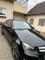 Mercedes-Benz C 250 Sport Coupé Autom. Sport - Mercedes-Benz C 250: Sport