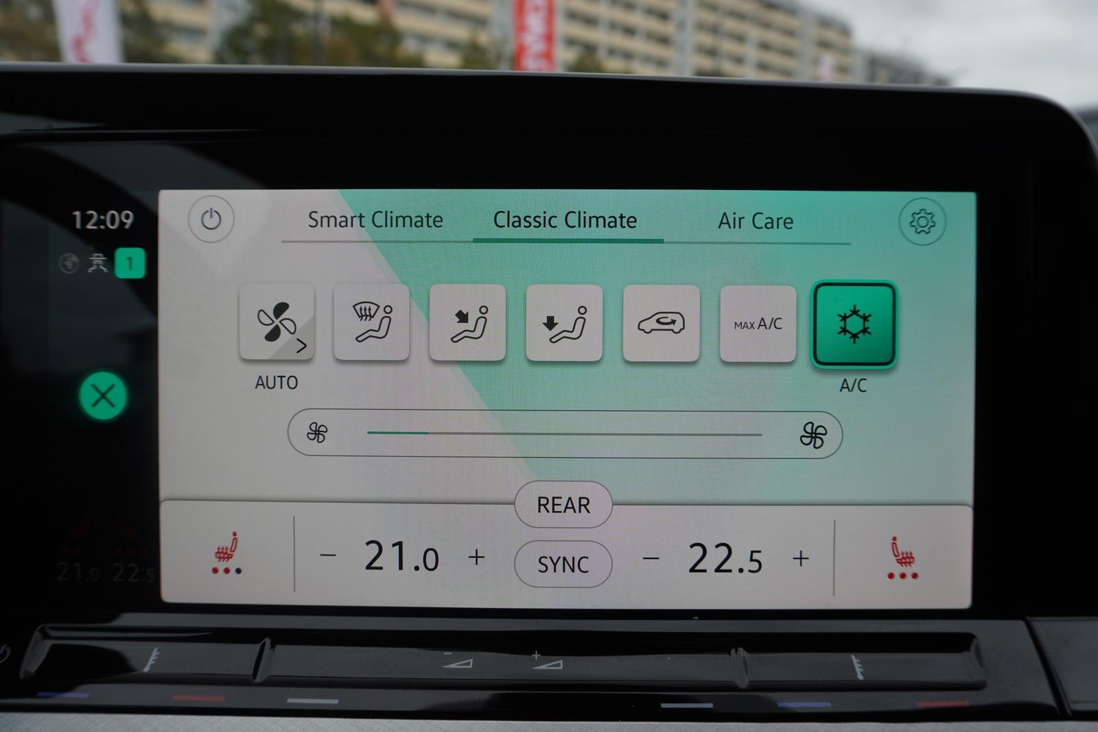 Volkswagen Golf VIII 1.5 TSI Life Navi App-Connect DAB, миниатюра 20