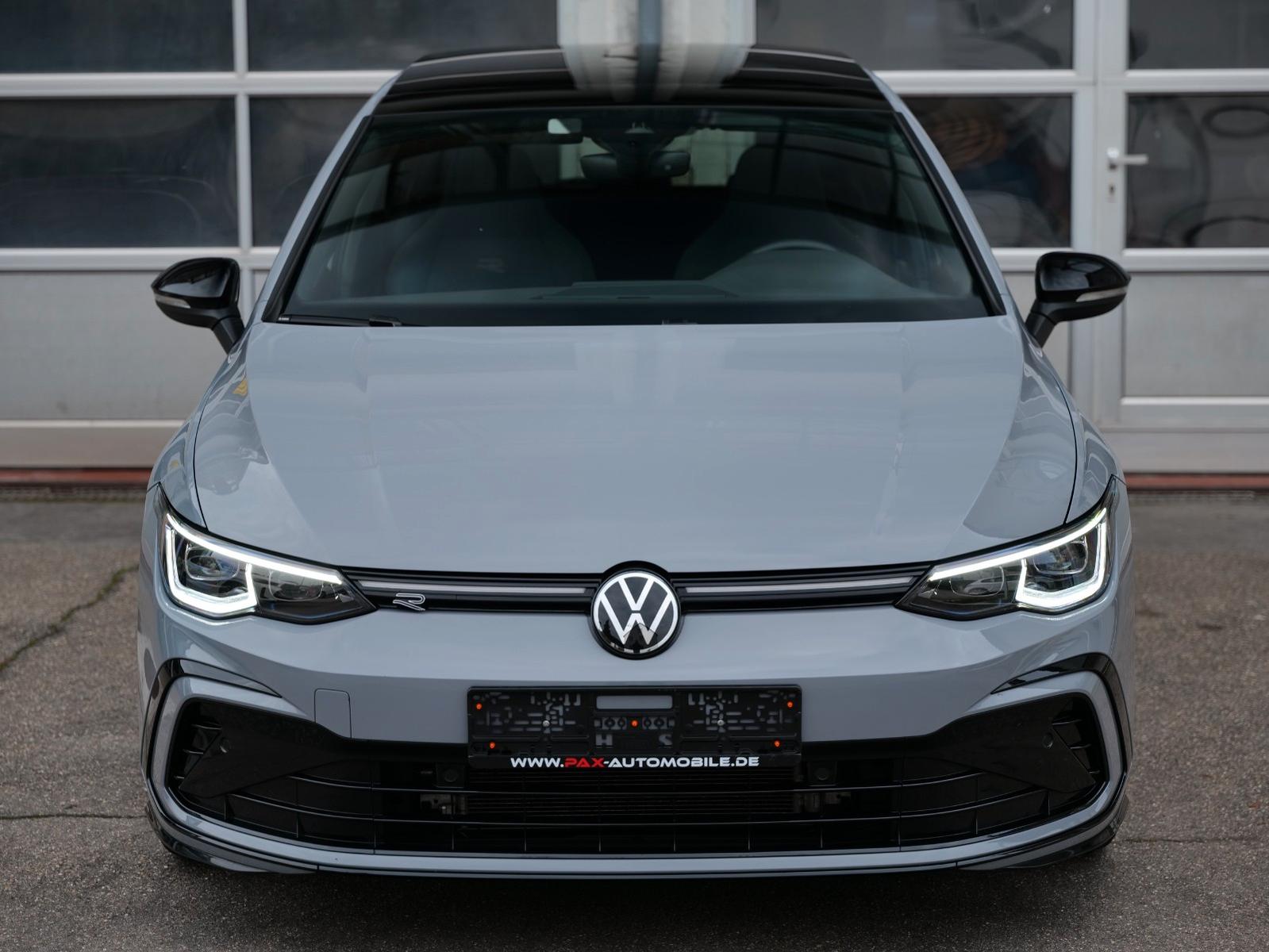 Volkswagen Golf 1.5eTSI R LINE NAVI+ACC+PANO+MATRIX+CAM+AHK