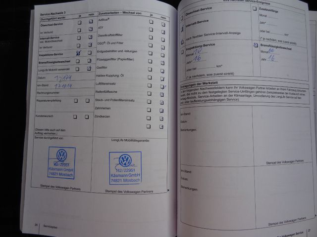 Fahrzeugabbildung Volkswagen CrossTouran/2.Hd/AHK/SitzH/140PS/PDC/Bi-Xenon/