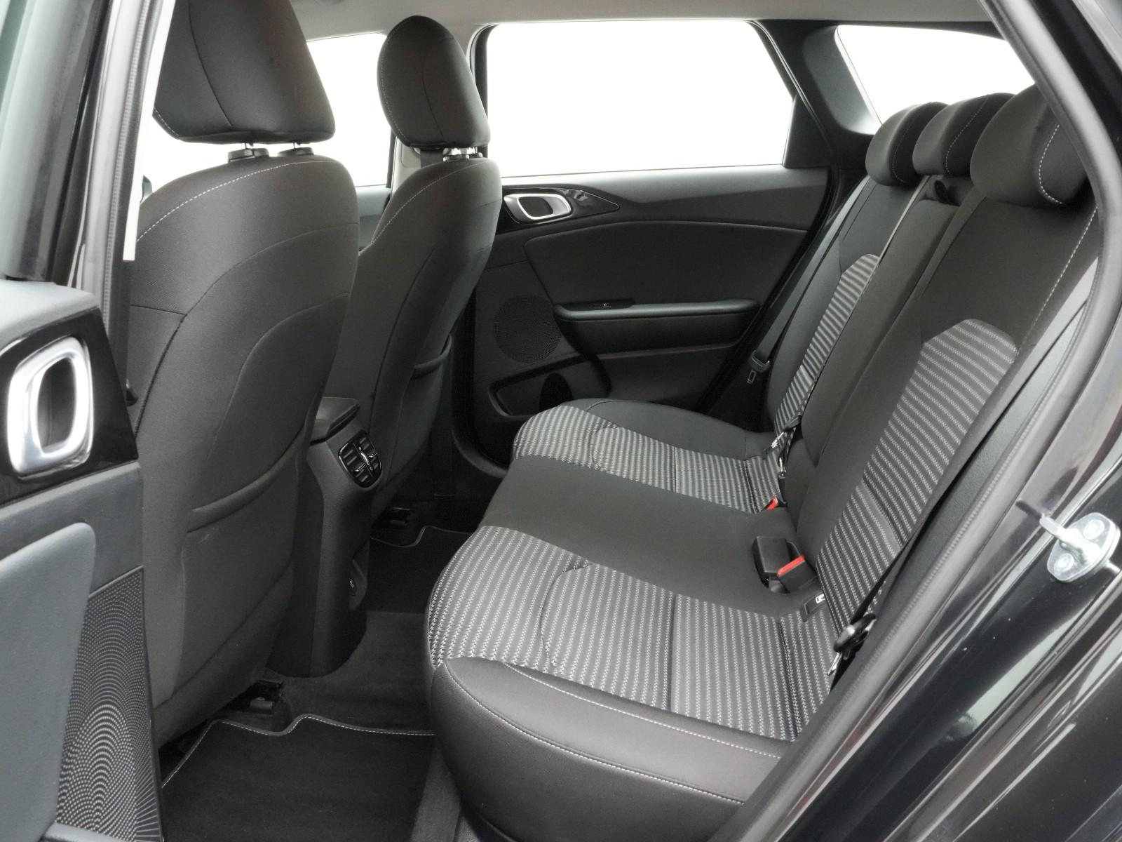 Kia cee'd SW Spirit APPS+NAVI+RFKAMERA+SITZ|LENKHZG