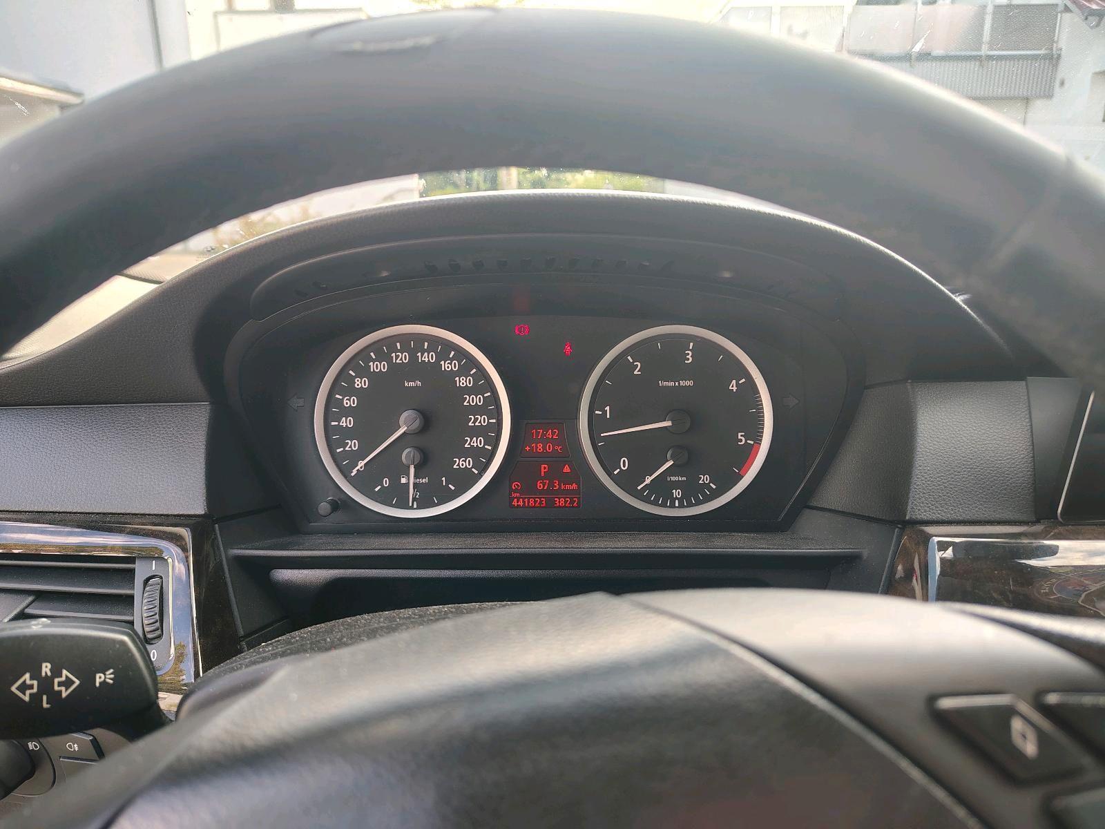 BMW 530 2005 — photo 11