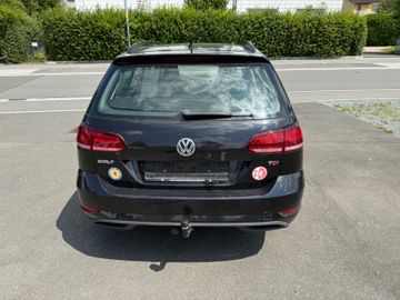 Volkswagen Golf - 4