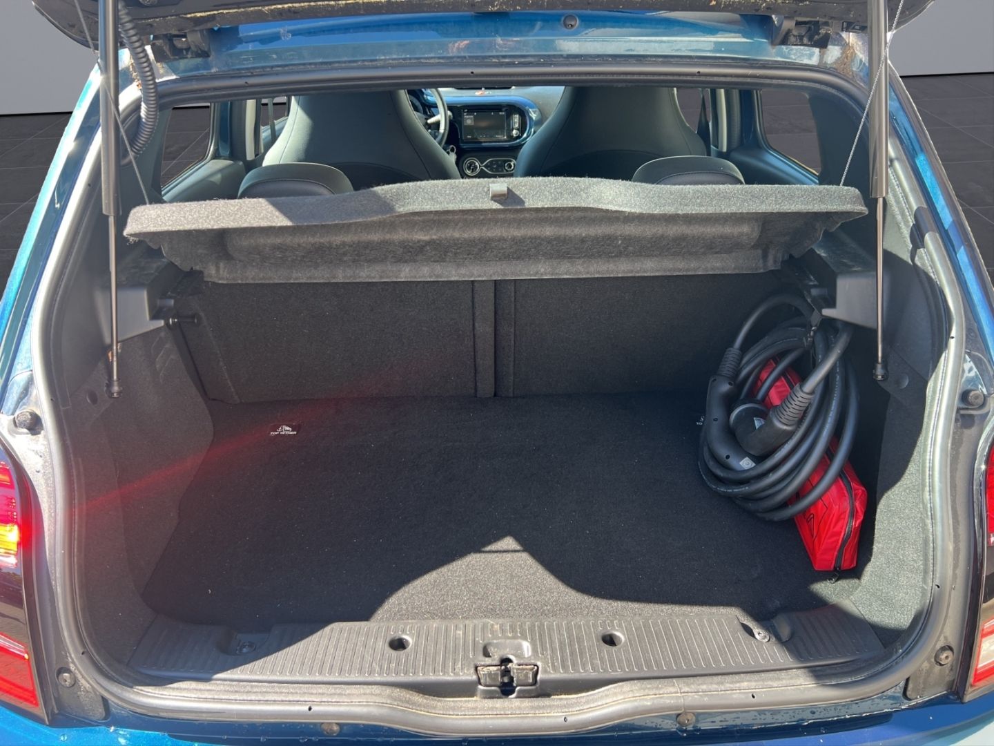 Fahrzeugabbildung Renault Twingo Intens Electric Navi Apple CarPlay Androi