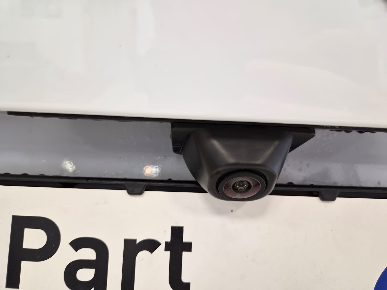 Fahrzeugabbildung Ford Kuga Titanium X / AUTOMATIK / GARANTIE / LED