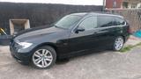 BMW 330 I X E91 Touring  Kombi - BMW 330 mit Benzin-Antrieb: Kombi, 330i E91